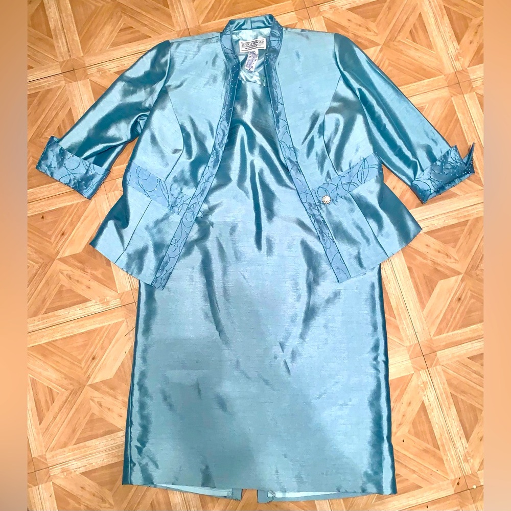 Jessica Howard Teal Satin Dress and Jacket Suit